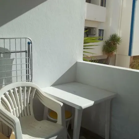 Ancora Na Apartament *